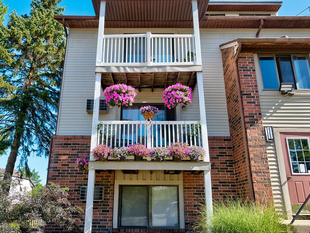 Eastland Apartment Homes - Eastland photo 3