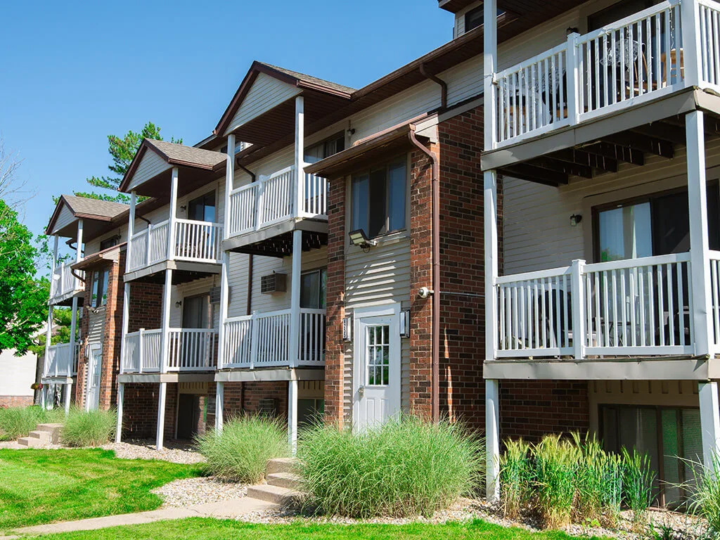 Eastland Apartment Homes - Eastland photo 5