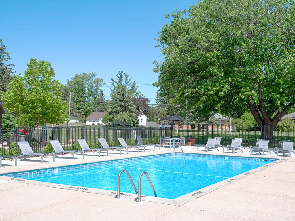 Forest Pointe Apartments - Forest Pointe photo 12