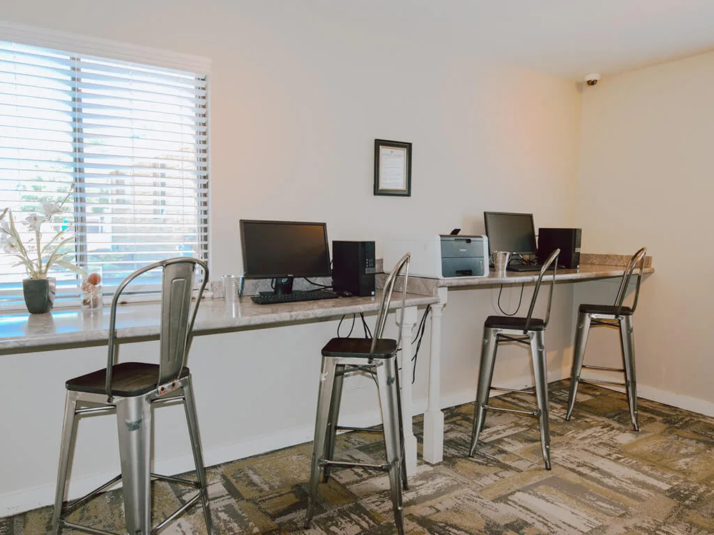 Forest Pointe Apartments - Forest Pointe photo 6