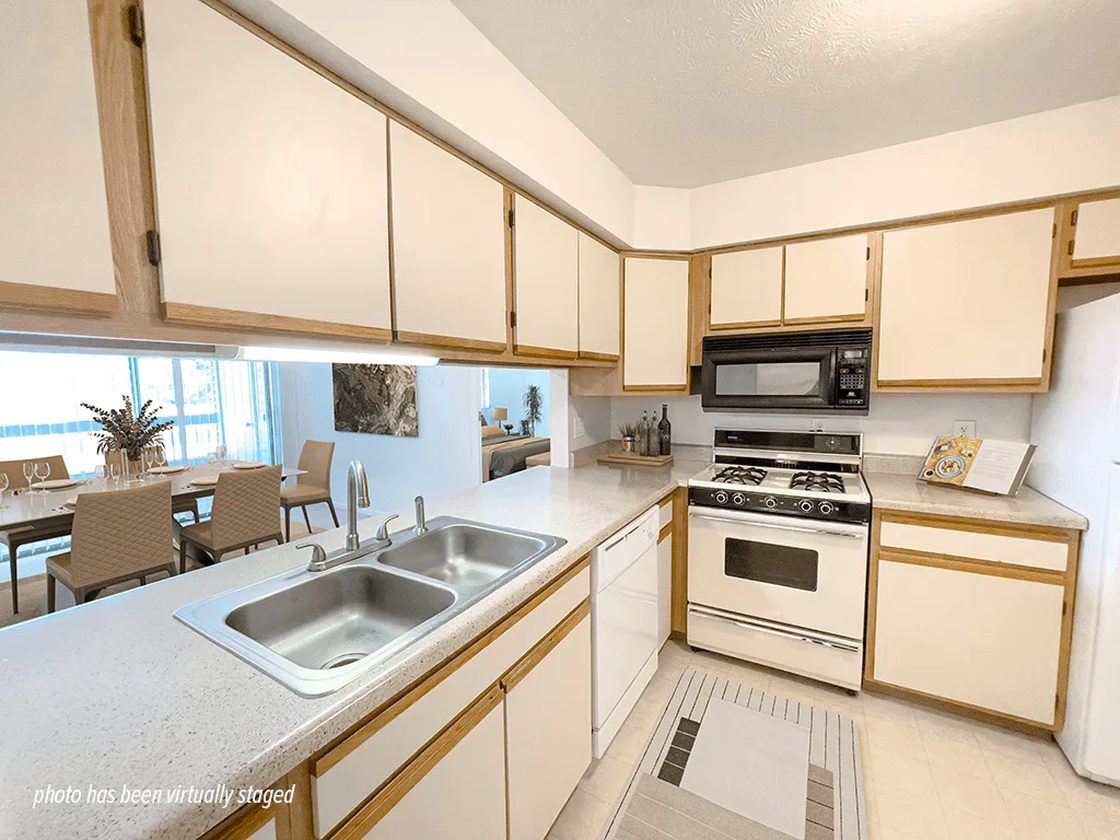 Huntington Glen Apartments - Huntington Glen photo 10