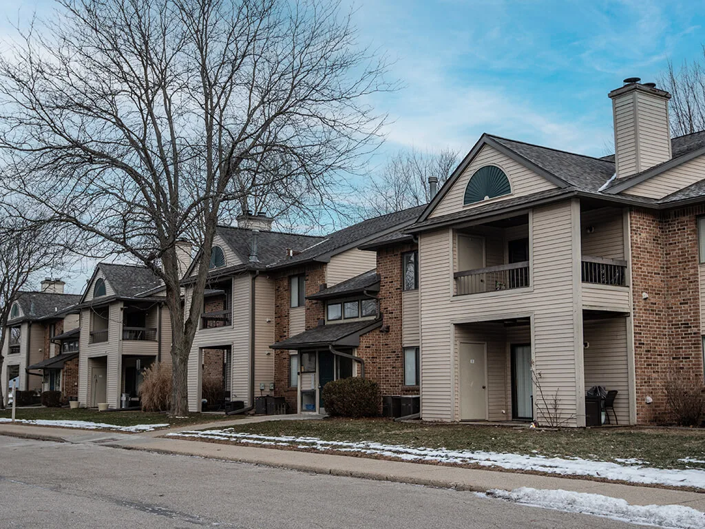 Huntington Glen Apartments - Huntington Glen photo 5