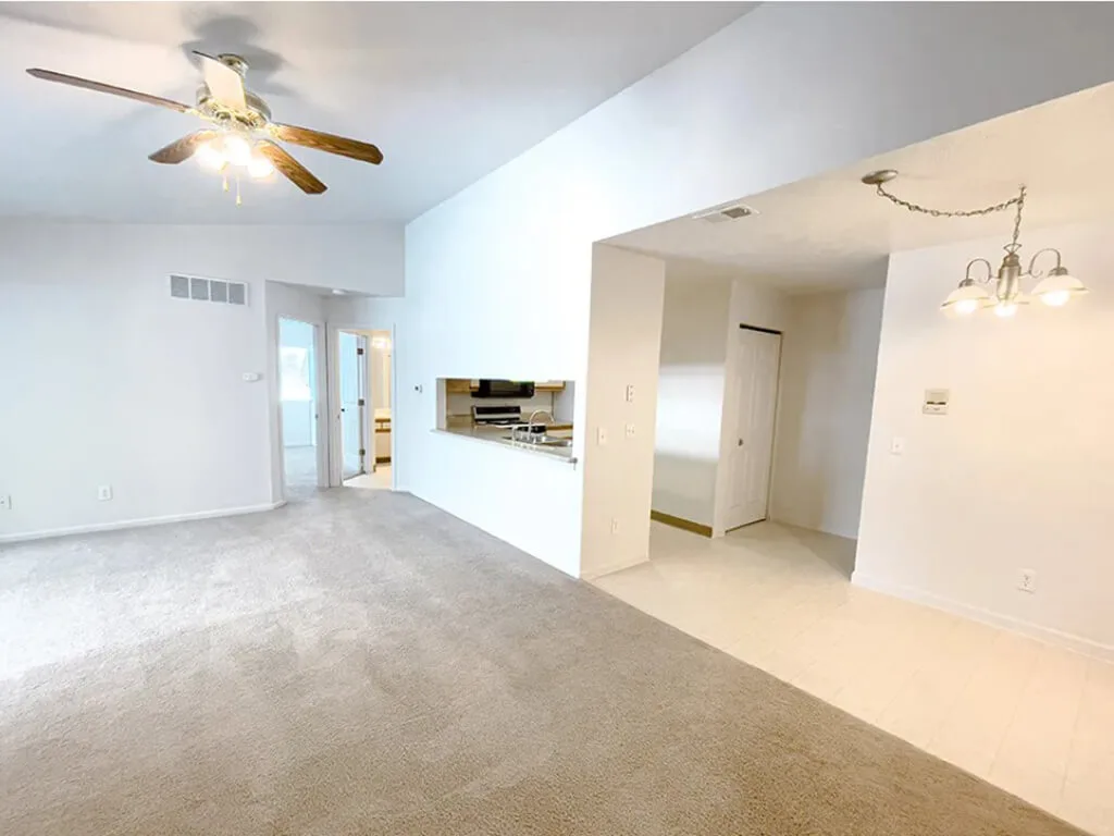 Huntington Glen Apartments - Huntington Glen photo 8