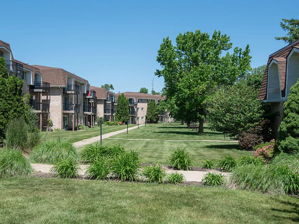 Lamberton Lake Apartments - Lamberton Lake photo 11