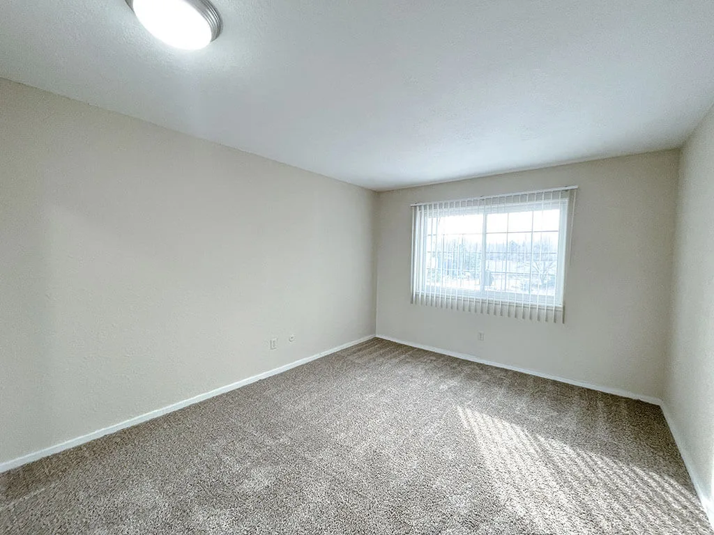 Lamberton Lake Apartments - Lamberton Lake photo 6