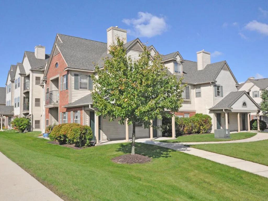 River Oaks Apartments - River Oaks photo 12