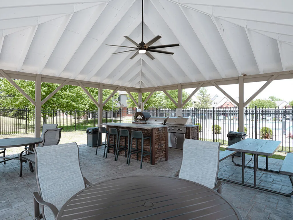River Oaks Apartments - River Oaks photo 5