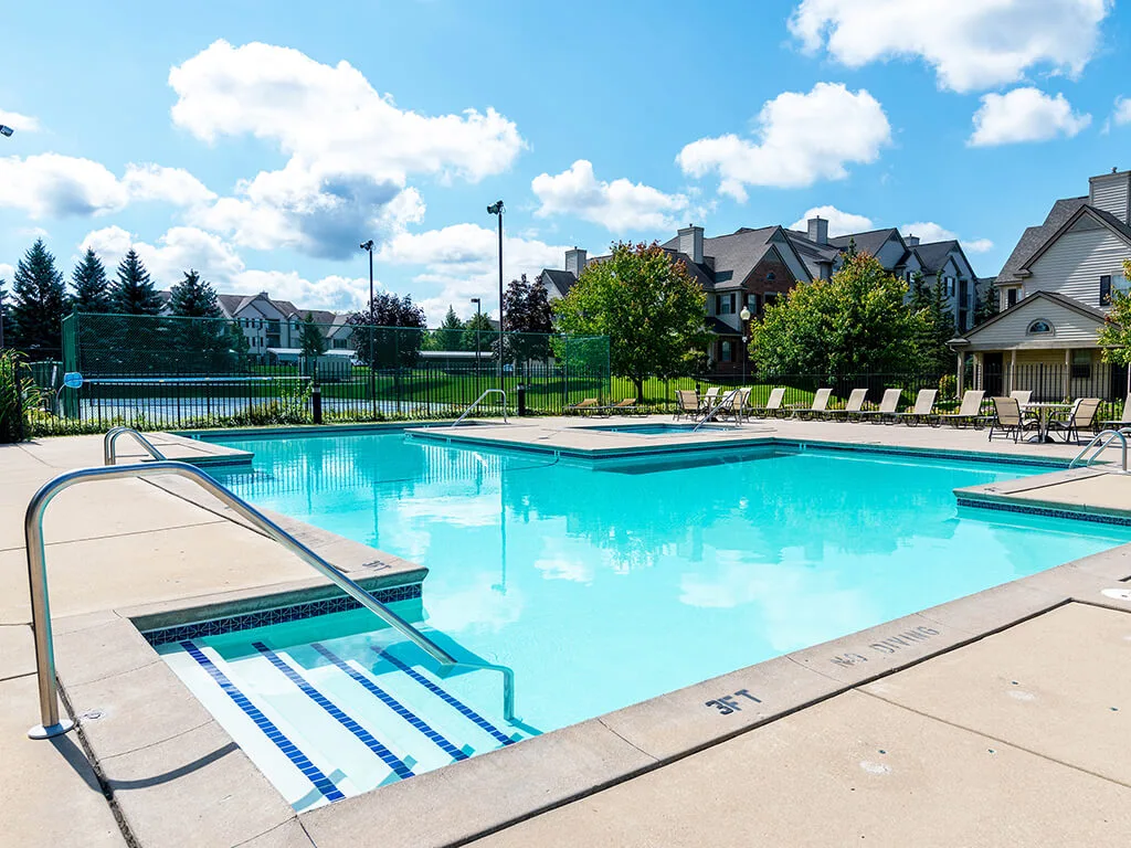 River Oaks Apartments - River Oaks photo 6