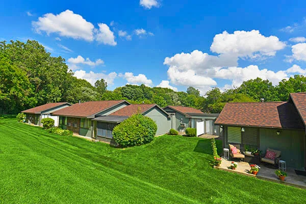 Springbrook Flats Apartments